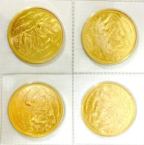 御在位　10万円　金貨