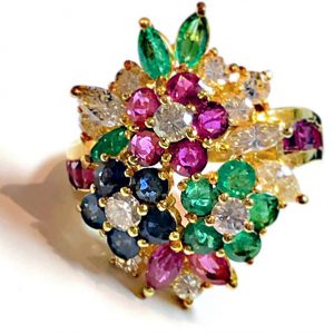 貴金属　ジュエリー