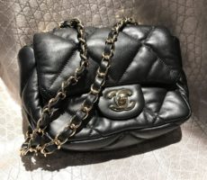 シャネル　チェーンショルダー
