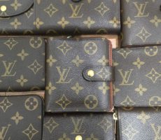ルイヴィトン　財布
