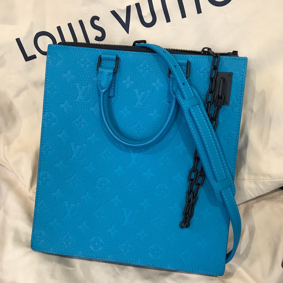 LV サックプラ 青