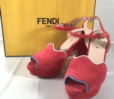 【フェンディ】サンダル